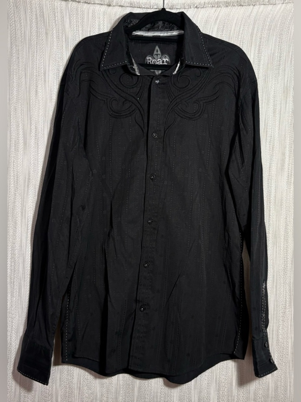 Roar Black and Gray Fleur-de-Lis Embroidered Logo Shirt